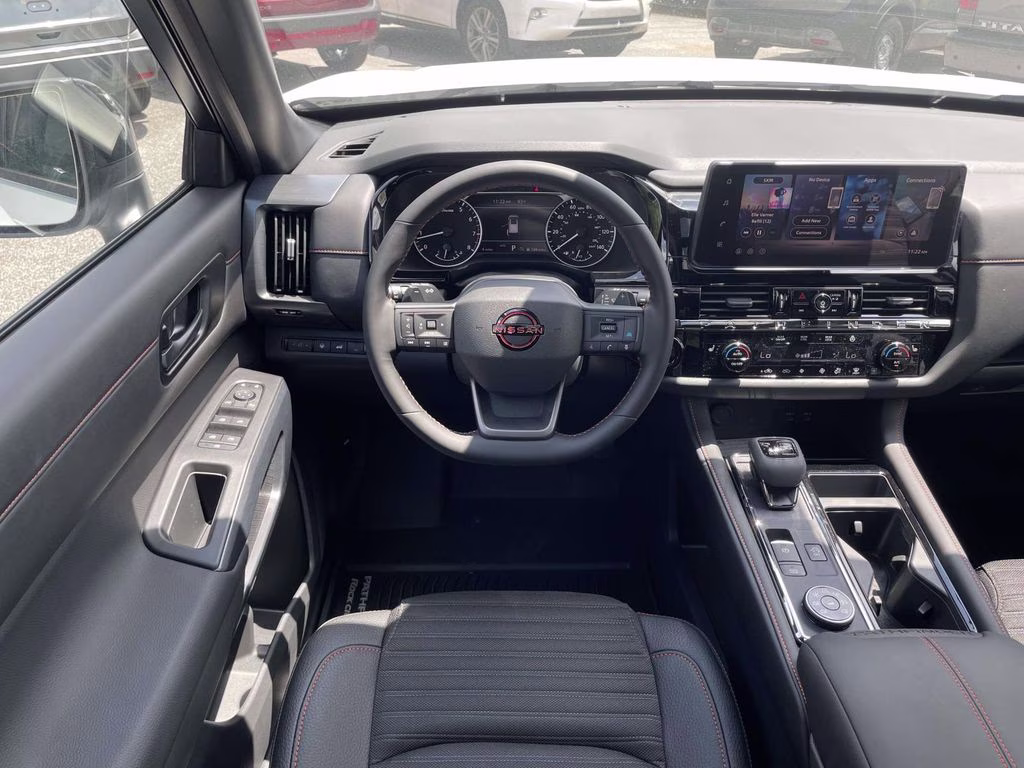 2026 Everest White Pearl Tricoat Nissan Pathfinder Rock Creek 4X4 SUV