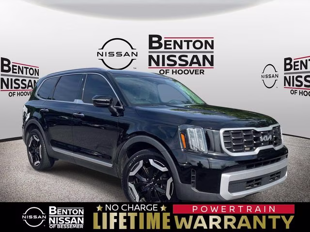 2023 Ebony Black Kia Telluride S FWD SUV