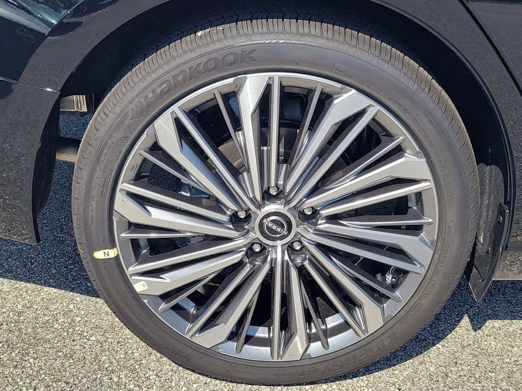 2026 Super Black Clearcoat Nissan Altima 2.5 SV FWD Sedan