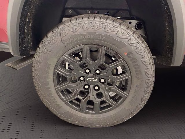 2026 Chevrolet Colorado Trail Boss - Photo 17