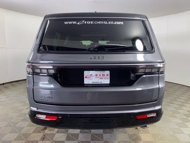 2026 Baltic Gray Metallic Clearcoat Jeep Grand Wagoneer L Summit Reserve 4X4 SUV