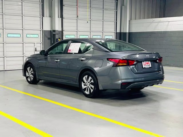 2025 Gun Metallic Nissan Altima 2.5 S FWD Sedan