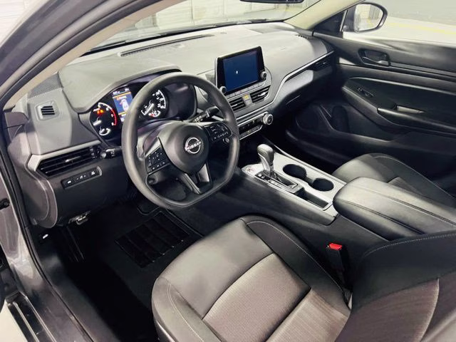 2025 Gun Metallic Nissan Altima 2.5 S FWD Sedan