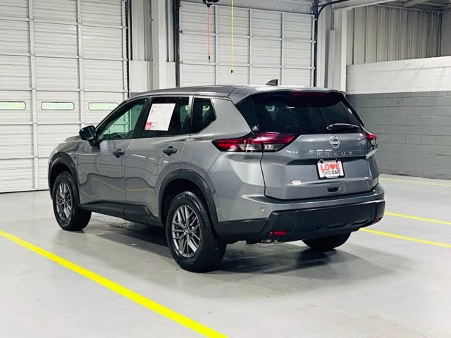 2024 Gun Metallic Nissan Rogue S FWD SUV