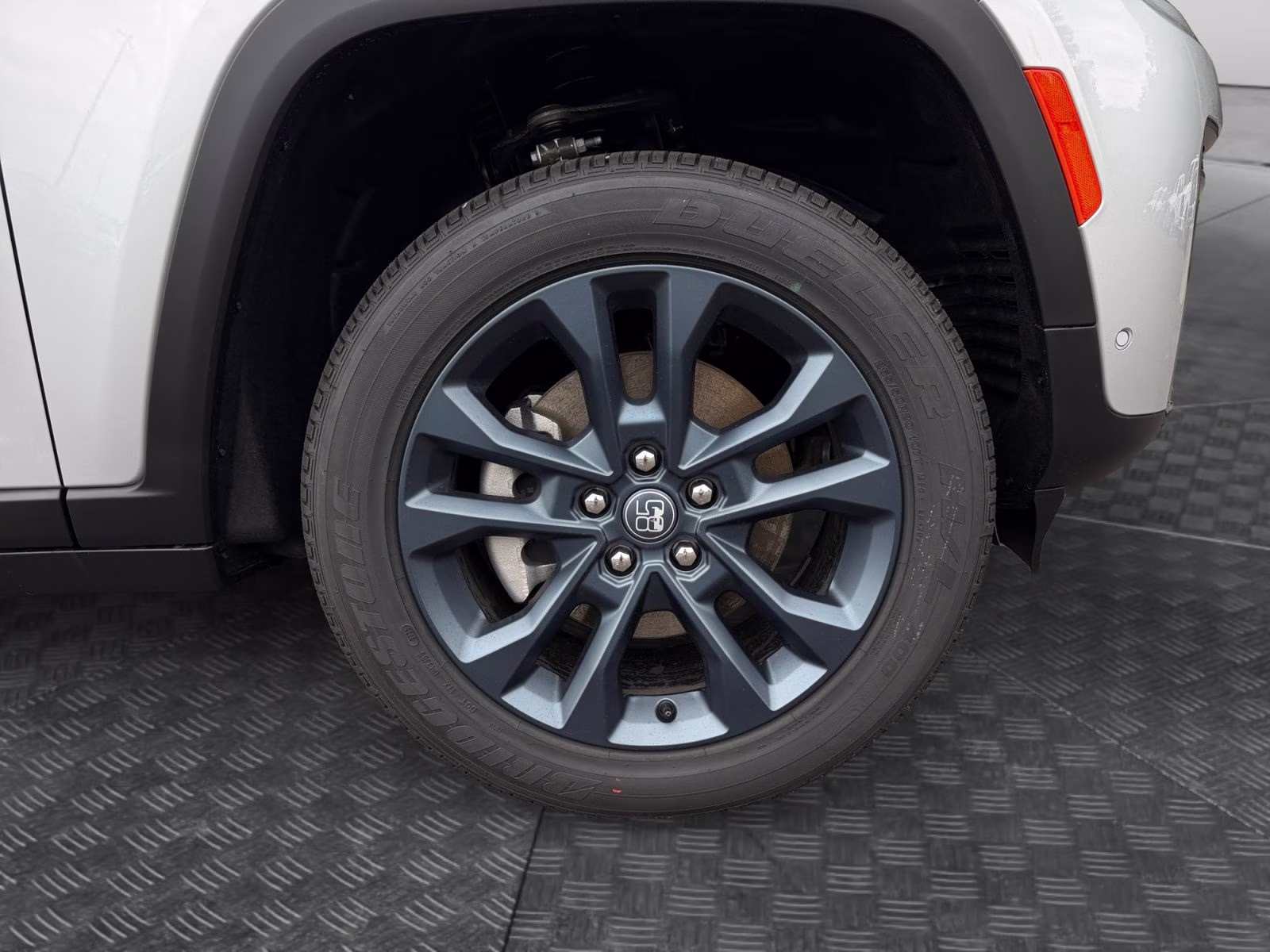 2026 Silver Zynith Jeep Grand Cherokee L Limited 4X4 SUV