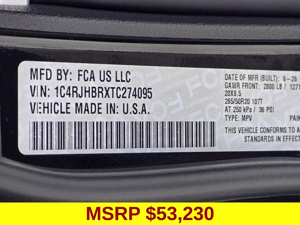 2026 Diamond Black Crystal Pearlcoat Jeep Grand Cherokee Limited 4X4 SUV