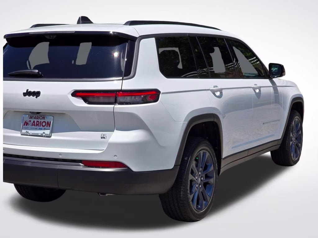 2026 Bright White Clearcoat Jeep Grand Cherokee L Limited 4X4 SUV