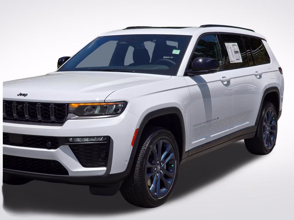 2026 Bright White Clearcoat Jeep Grand Cherokee L Limited 4X4 SUV
