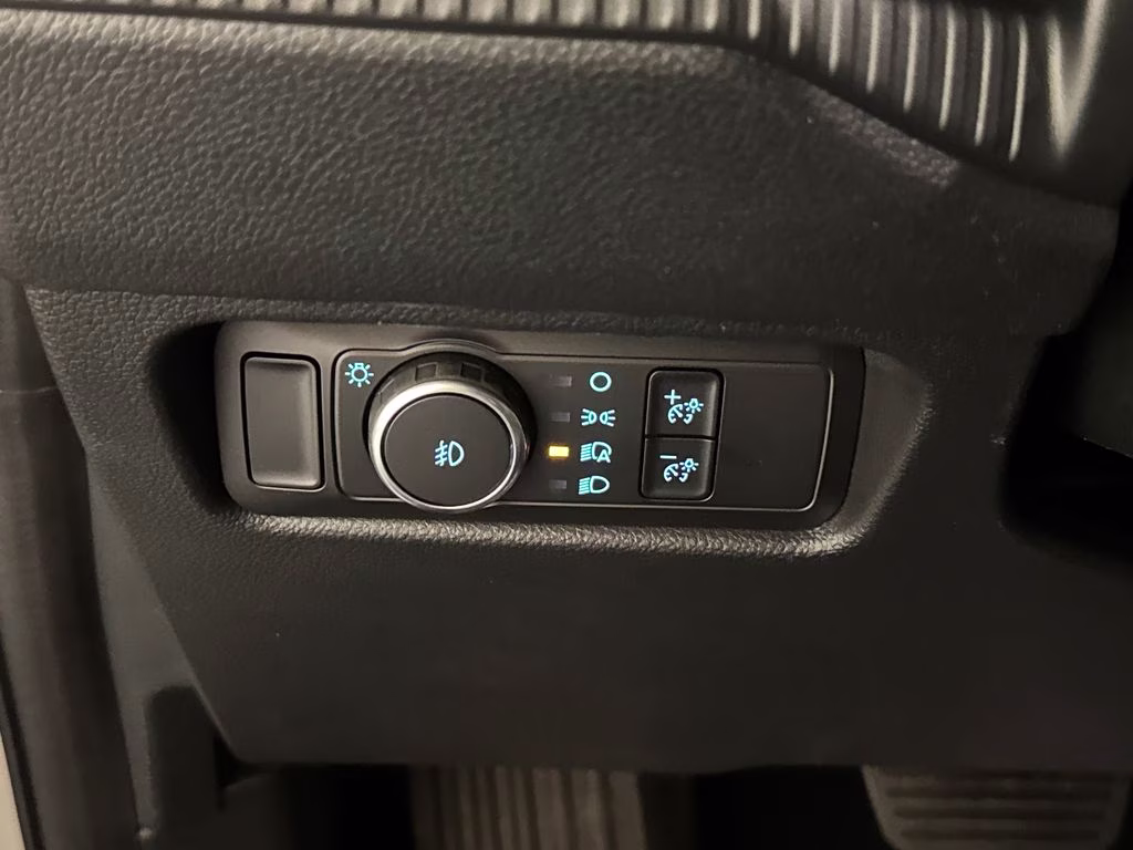 2026 Avalanche Ford Ranger XLT RWD Truck