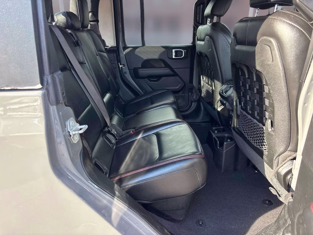 2020 Sting-Gray Clearcoat Jeep Gladiator Rubicon 4X4 Truck