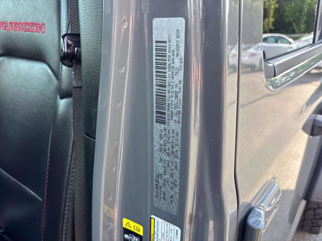2020 Sting-Gray Clearcoat Jeep Gladiator Rubicon 4X4 Truck