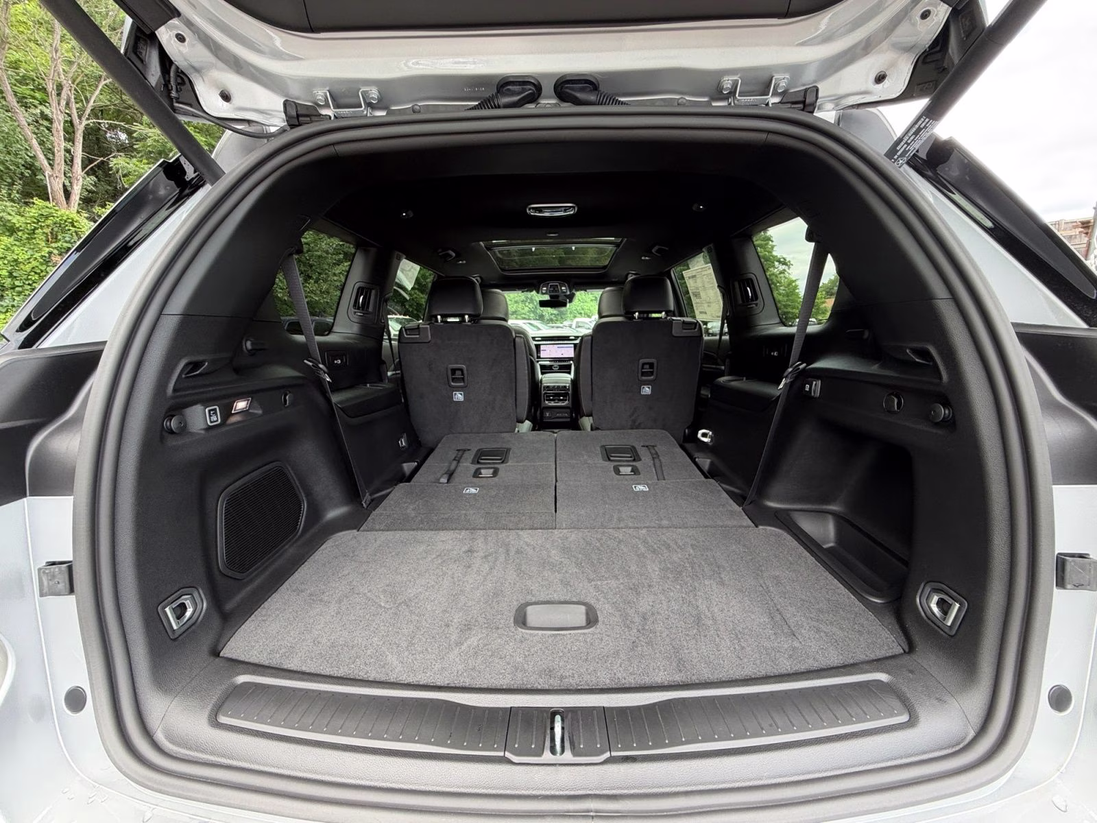 2026 Silver Zynith Jeep Grand Cherokee L Limited 4X4 SUV