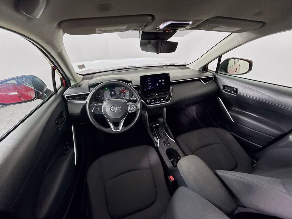 2023 Barcelona Red Metallic Toyota Corolla Cross LE FWD SUV