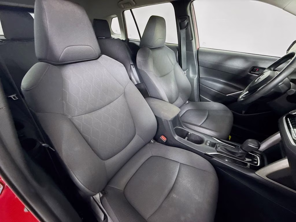 2023 Barcelona Red Metallic Toyota Corolla Cross LE FWD SUV