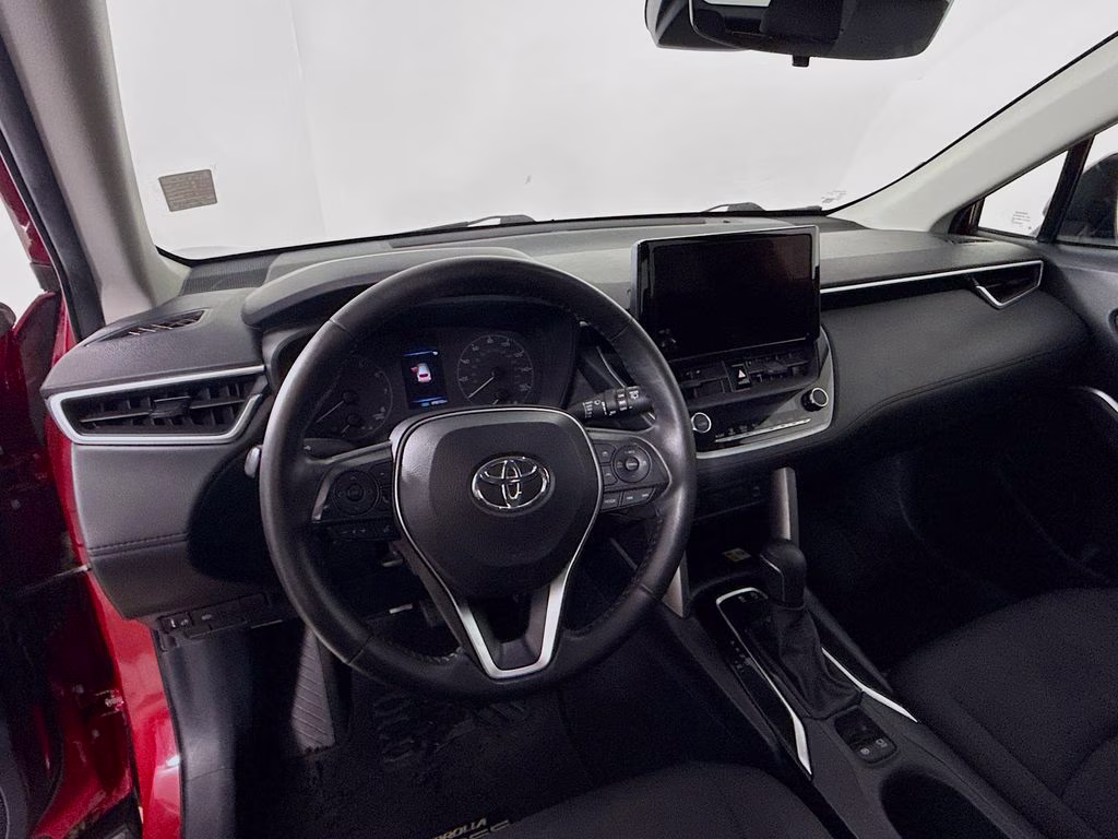 2023 Barcelona Red Metallic Toyota Corolla Cross LE FWD SUV