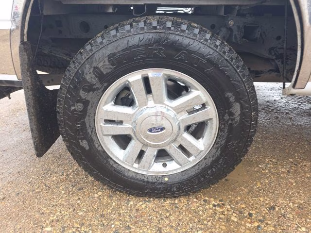 2008 White Ford F-150 XLT 4X4 Truck