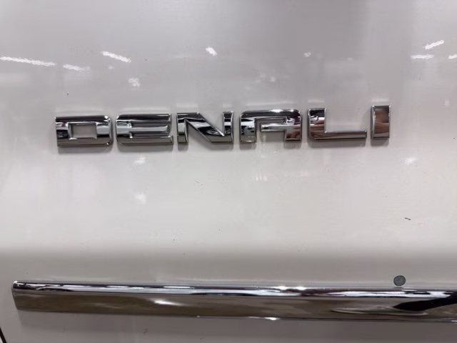 2016 White Frost Tricoat GMC Sierra 1500 Denali 4X4 Truck