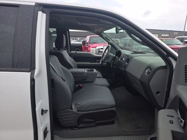 2008 White Ford F-150 XLT 4X4 Truck