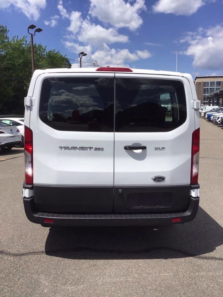 2023 Oxford White Ford Transit-350 XLT RWD Crossover