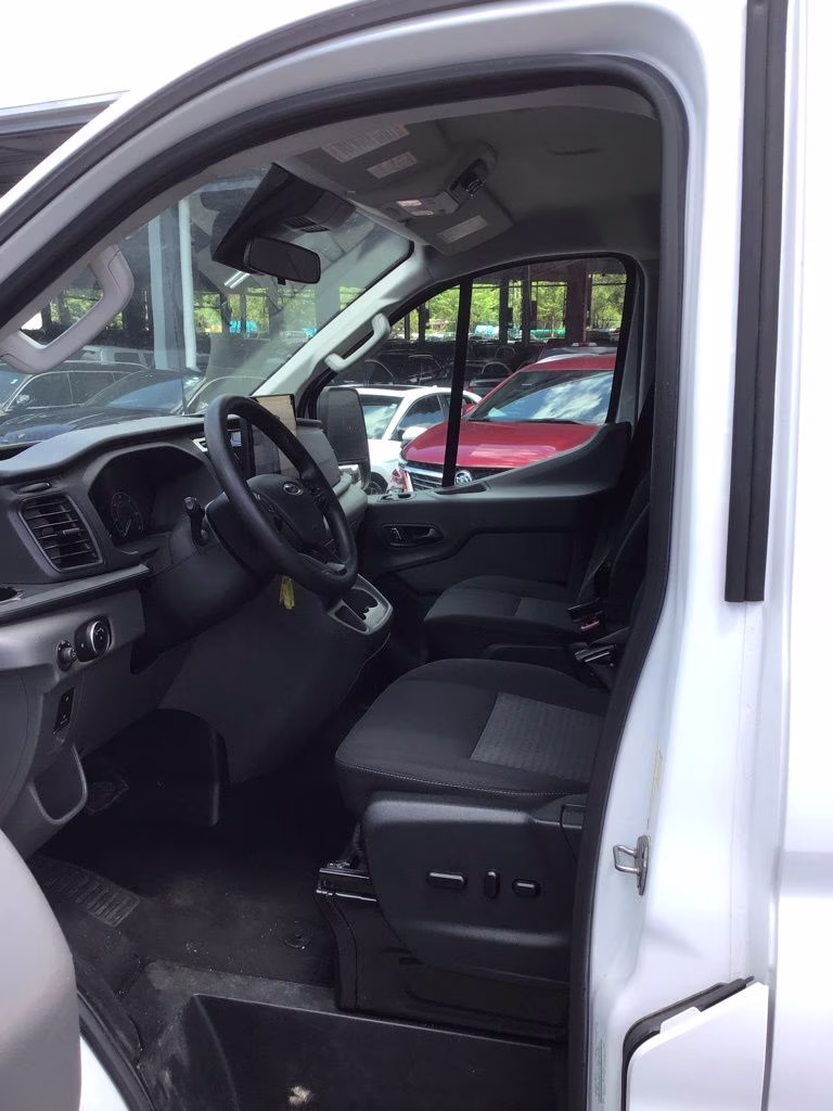 2023 Oxford White Ford Transit-350 XLT RWD Crossover