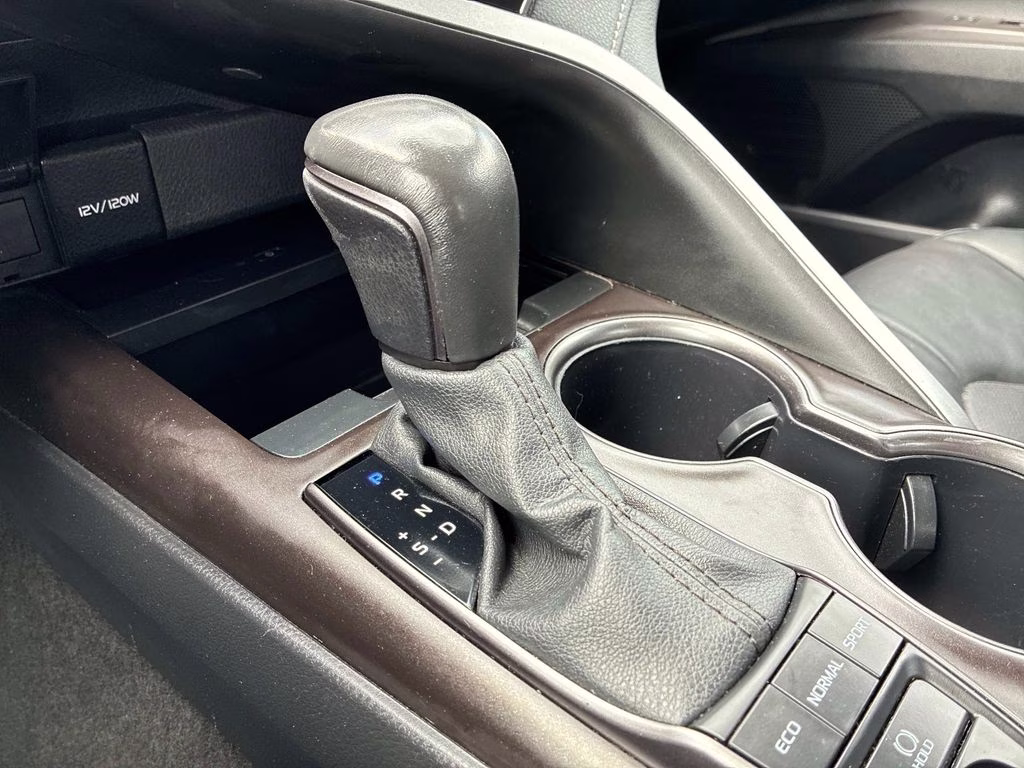 2024 Blue Toyota Camry XSE FWD Sedan