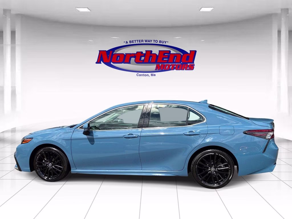 2024 Blue Toyota Camry XSE FWD Sedan