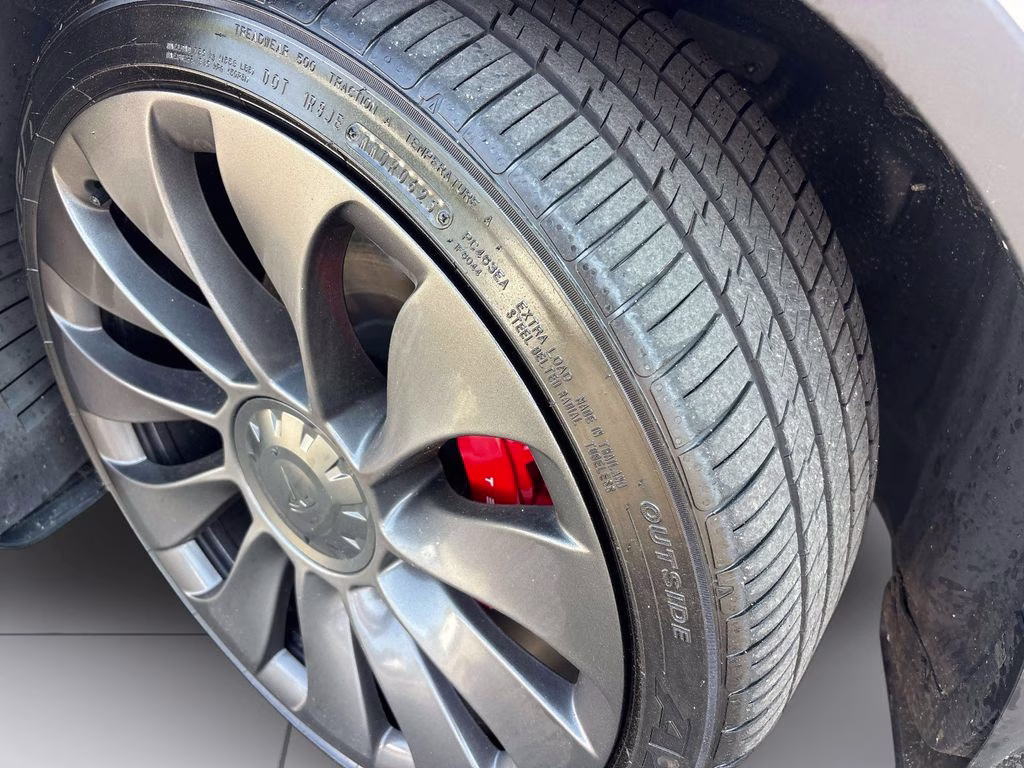 2021 White Tesla Model Y Performance AWD SUV