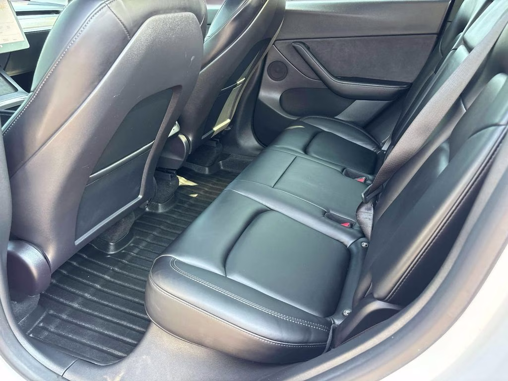 2021 White Tesla Model Y Performance AWD SUV