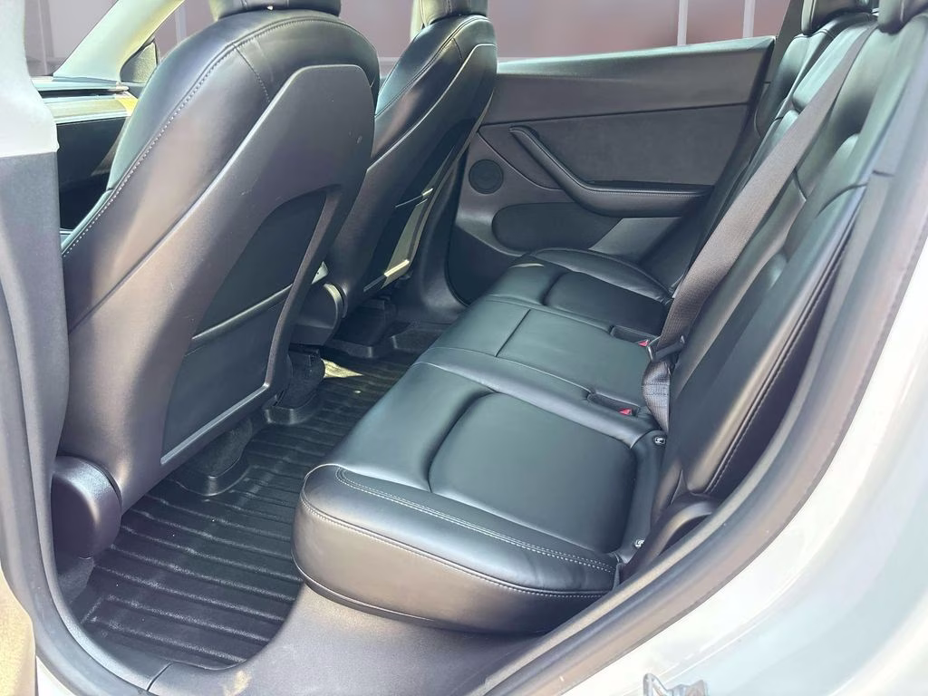 2021 White Tesla Model Y Performance AWD SUV