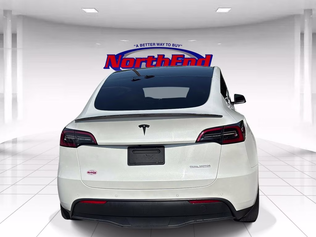 2021 White Tesla Model Y Performance AWD SUV