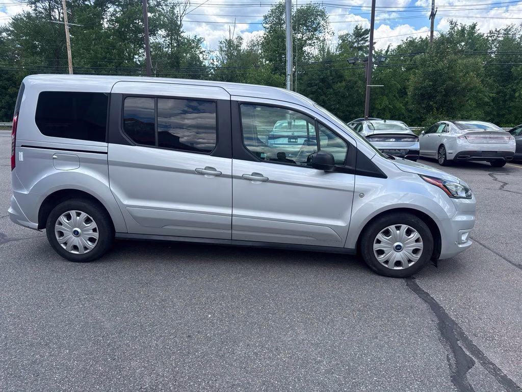 2022 Silver Ford Transit Connect XLT FWD Crossover