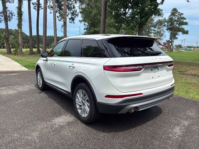 2025 White Metallic Lincoln Corsair Premiere FWD SUV