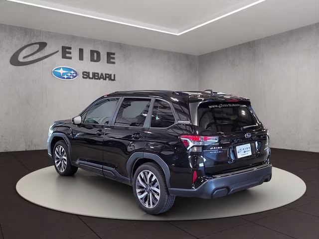 2026 Crystal Black Silica Subaru Forester Touring AWD SUV