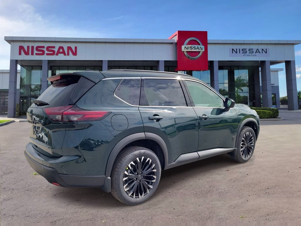 2026 Obsidian Green Nissan Rogue Dark Armor FWD SUV