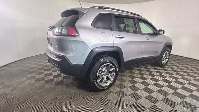 2020 Billet Silver Metallic Clearcoat Jeep Cherokee Trailhawk 4X4 SUV