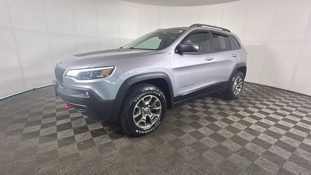 2020 Billet Silver Metallic Clearcoat Jeep Cherokee Trailhawk 4X4 SUV