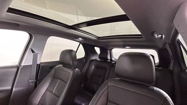 2023 Mosaic Black Metallic Chevrolet Equinox Premier AWD SUV