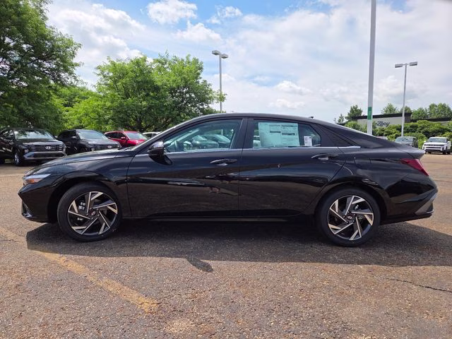 2026 Abyss Black Hyundai Elantra Limited FWD Sedan
