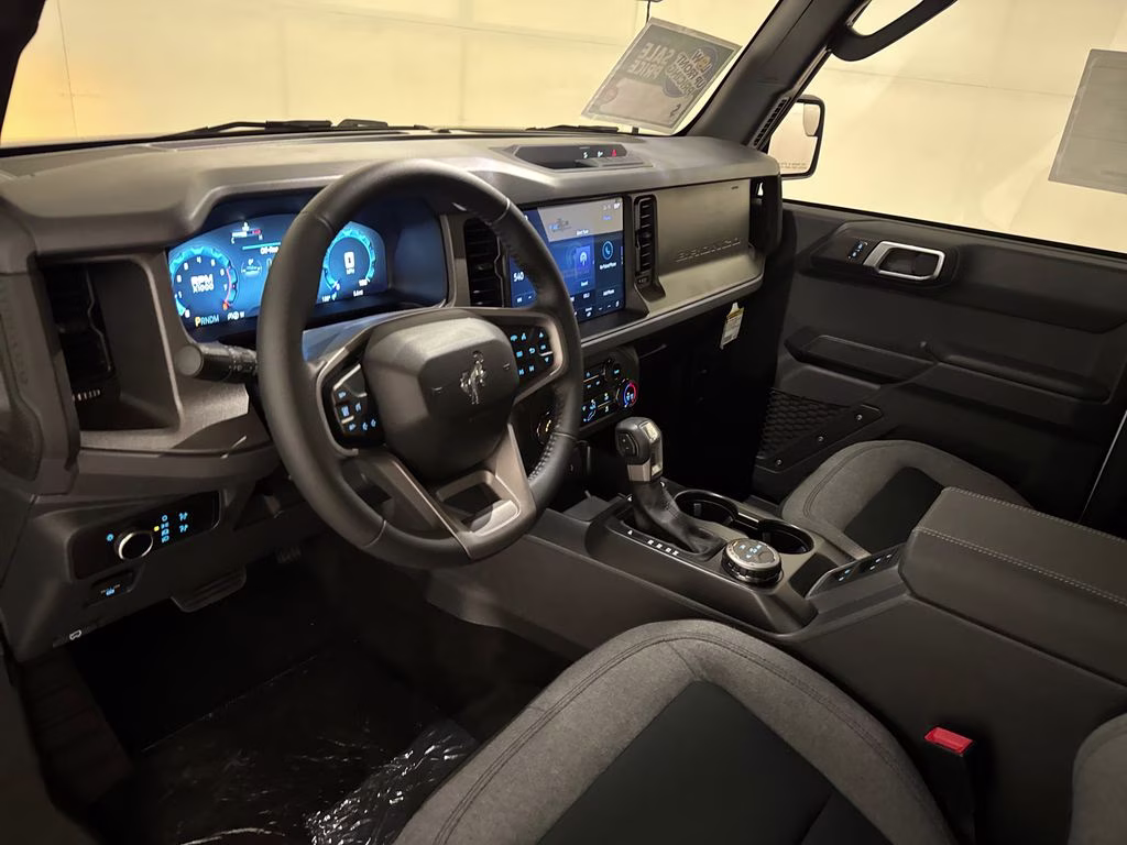 2026 Oxford White Ford Bronco Big Bend 4X4 SUV
