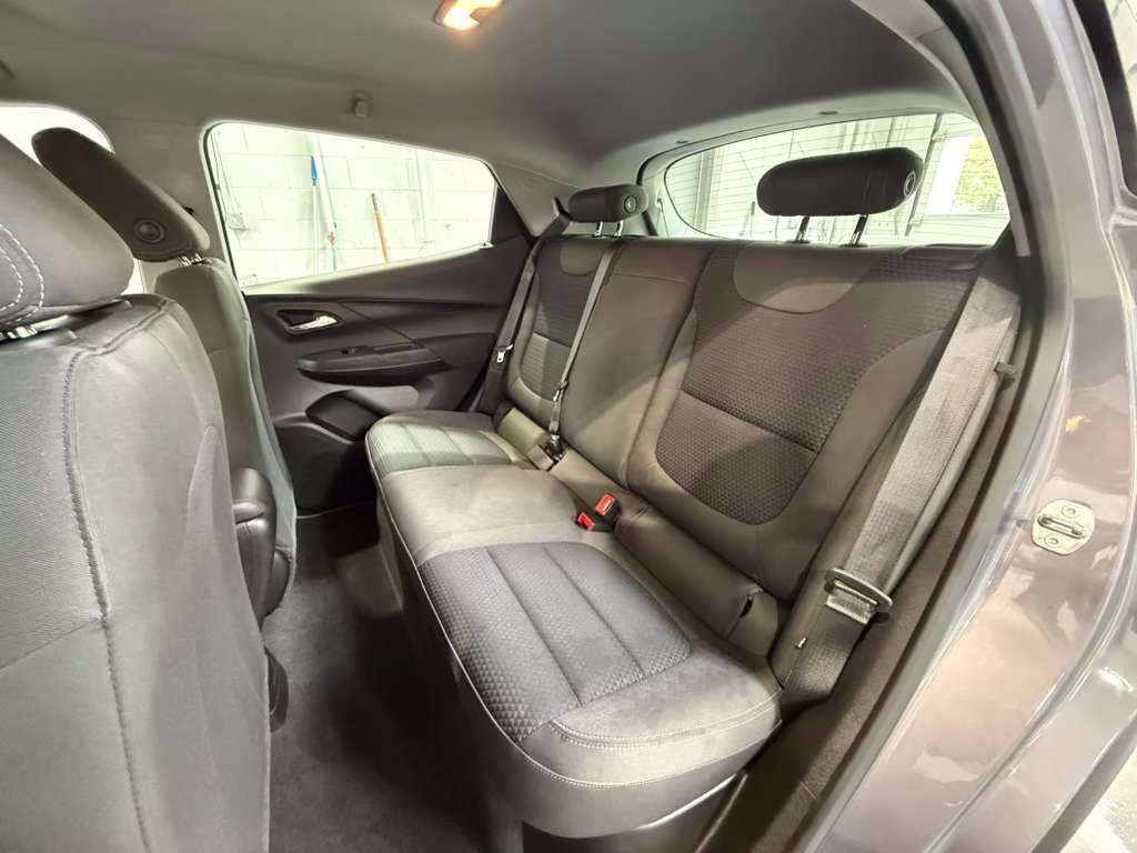 2023 Gray Ghost Metallic Chevrolet Bolt EV 1LT FWD Crossover