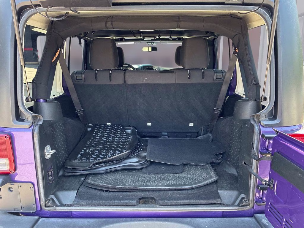 2017 Xtreme Purple Pearlcoat Jeep Wrangler Unlimited Sport 4X4 SUV