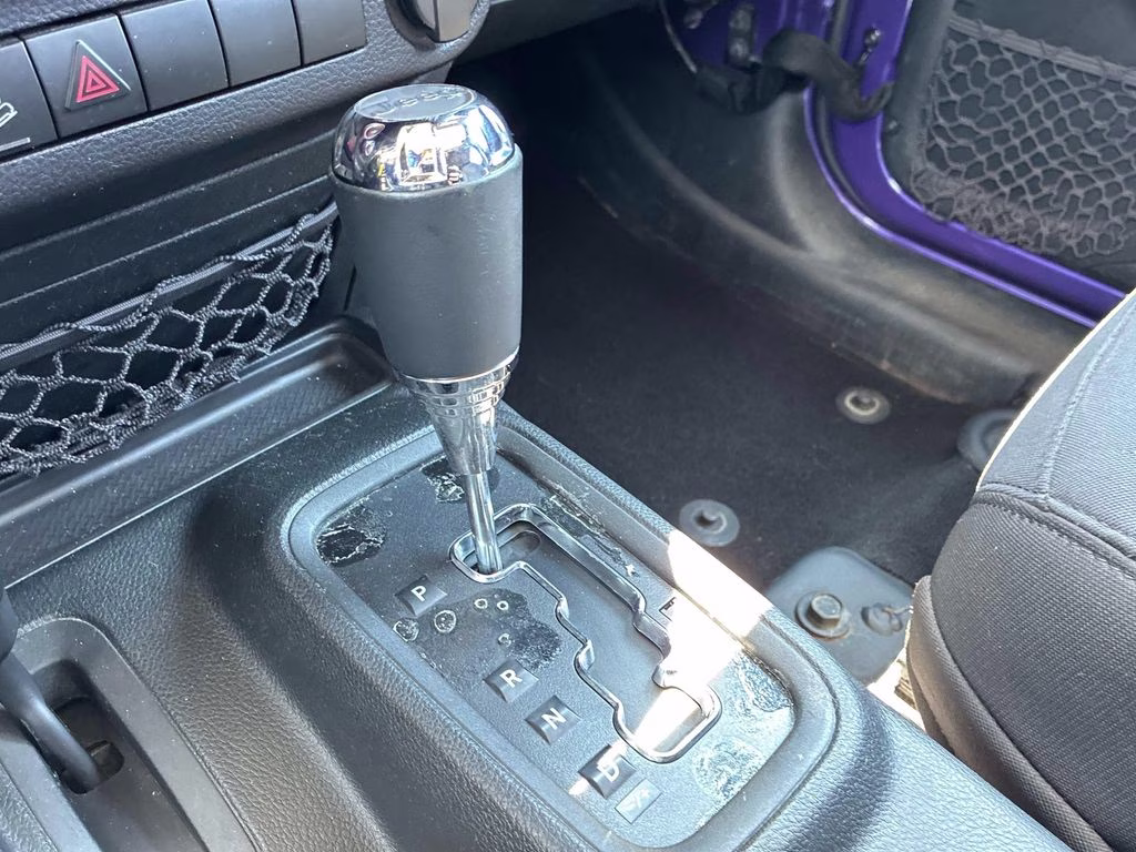 2017 Xtreme Purple Pearlcoat Jeep Wrangler Unlimited Sport 4X4 SUV
