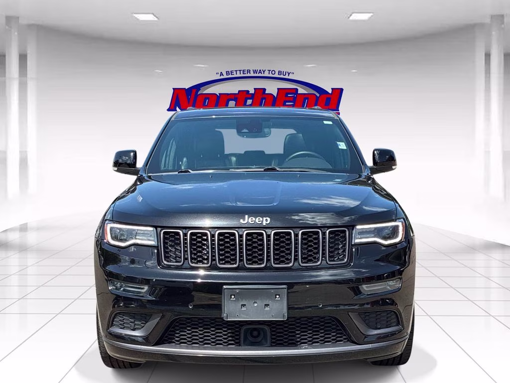 2020 Diamond Black Crystal Pearlcoat Jeep Grand Cherokee Overland 4X4 SUV