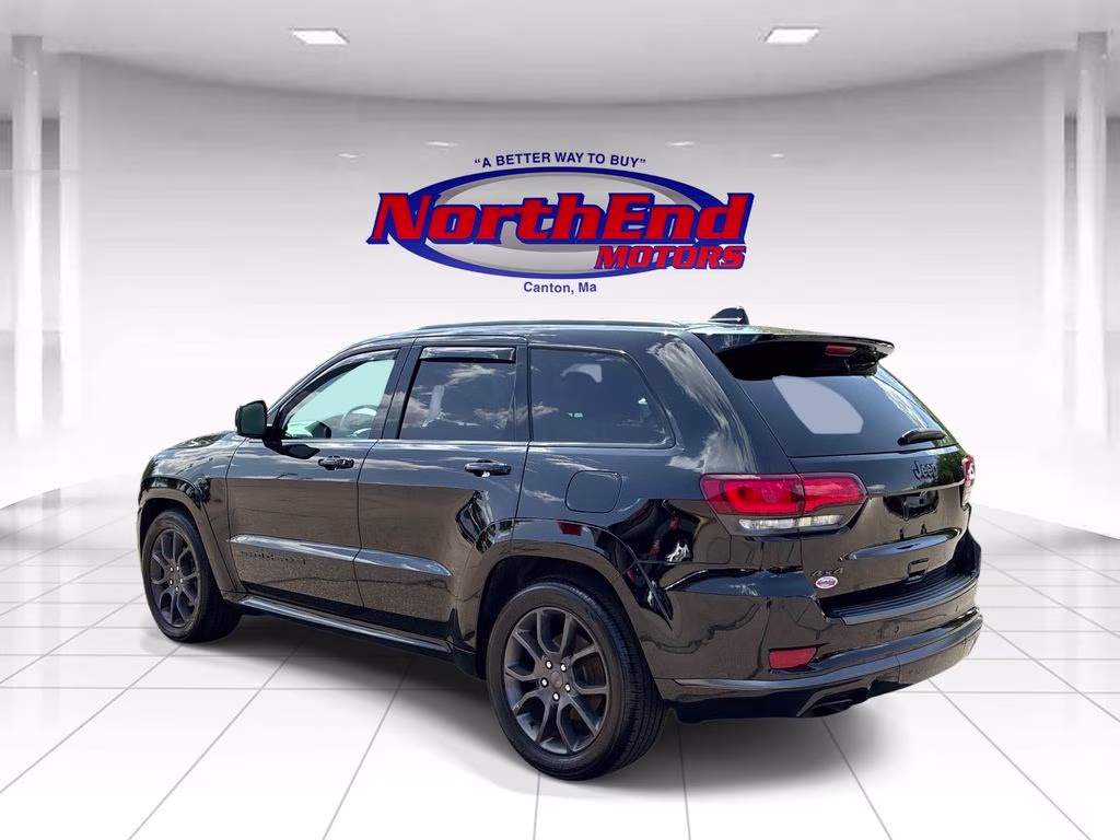 2020 Diamond Black Crystal Pearlcoat Jeep Grand Cherokee Overland 4X4 SUV