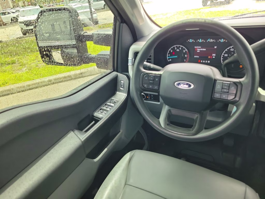2023 Agate Black Metallic Ford Super Duty F-250 SRW XL 4X4 Truck