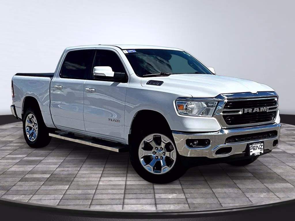 2019 Bright White Clearcoat Ram 1500 Big Horn/Lone Star 4X4 Truck