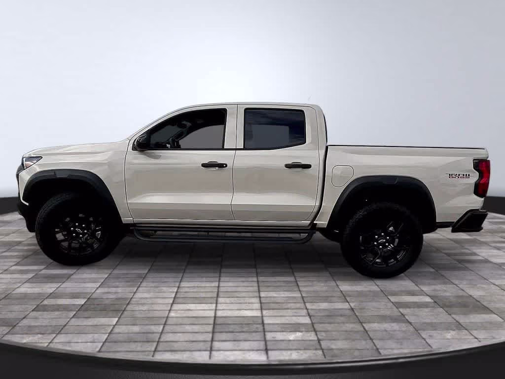 2026 White Sands Chevrolet Colorado 4WD Trail Boss 4X4 Truck