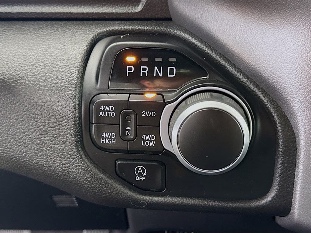 2022 Patriot Blue Pearlcoat Ram 1500 Big Horn/Lone Star 4X4 Truck