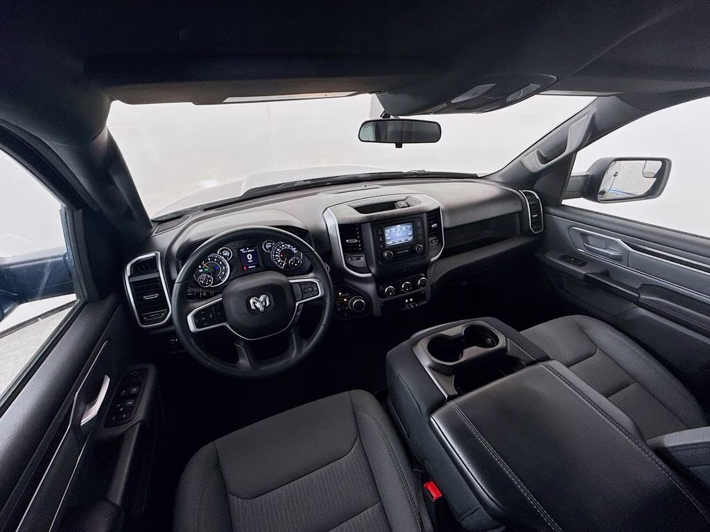 2022 Patriot Blue Pearlcoat Ram 1500 Big Horn/Lone Star 4X4 Truck