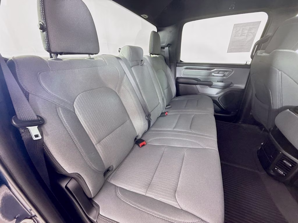 2022 Patriot Blue Pearlcoat Ram 1500 Big Horn/Lone Star 4X4 Truck